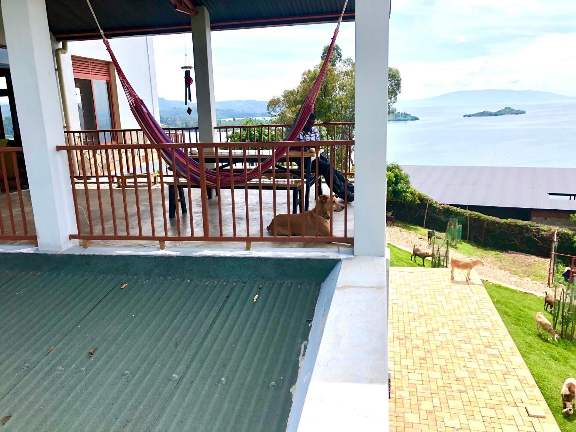 Amazi Land Home And Farm Stay Kibuye Екстер'єр фото
